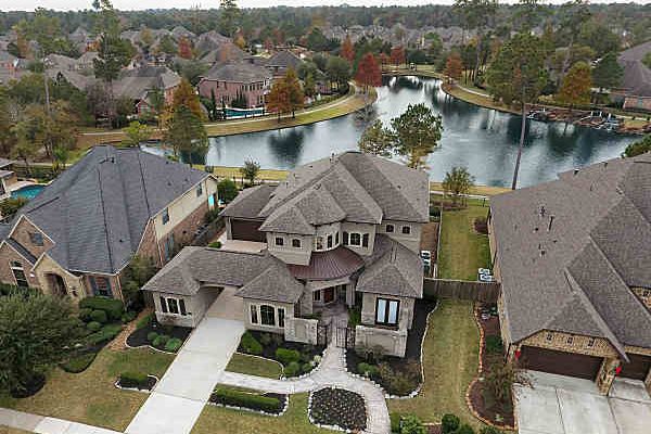 Lakes of Cypress Forest homes