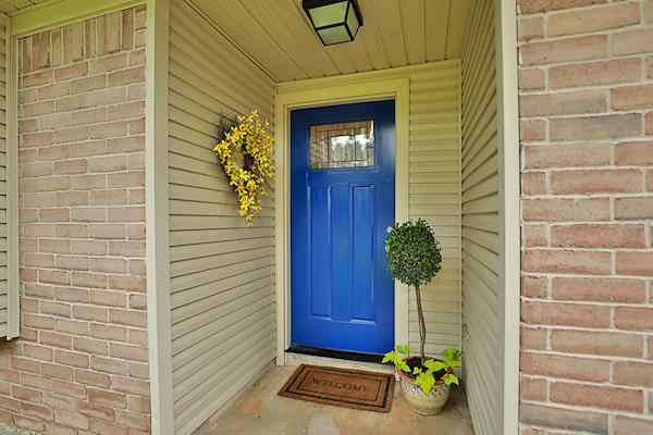 6822 River Mill Dr front door