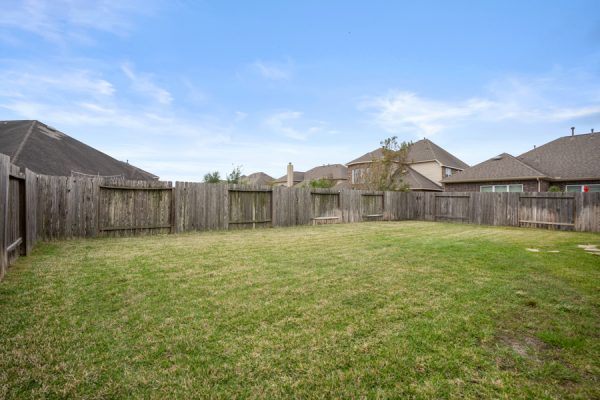 6507 pinewood heights dr spring tx 77386