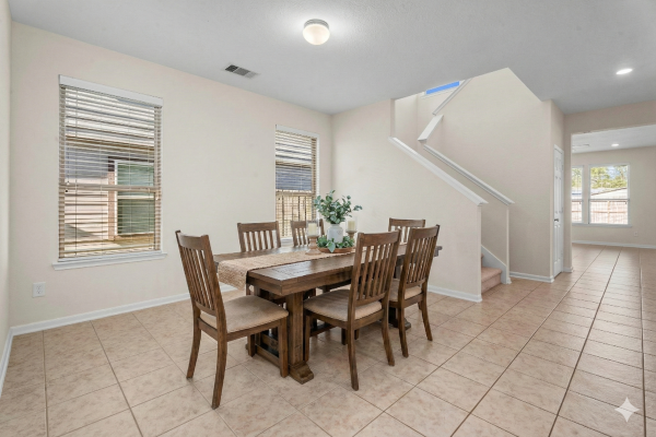 Houston TX homes for sale under $350k