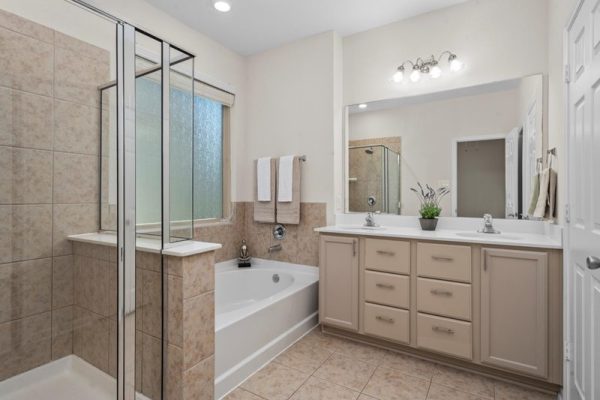 Houston TX homes for sale under $350k