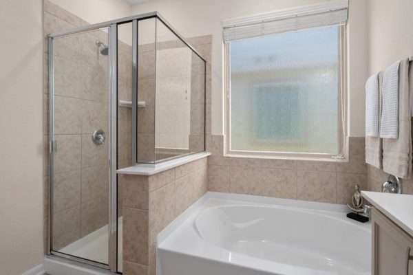 Houston TX homes for sale under $350k