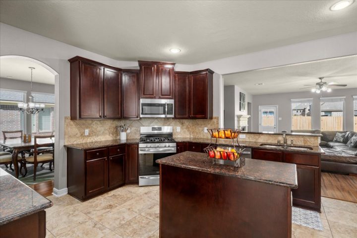 24710 Fawn Ridge Forest Spring TX 77373 - Home for sale