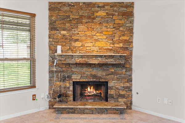 Spring Texas Homes for Sale 19703 Holly Walk - Devonshire Woods Spring Texas