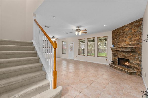 Spring Texas Homes for Sale. (5) 19703 Holly Walk - Devonshire Woods Spring Texas