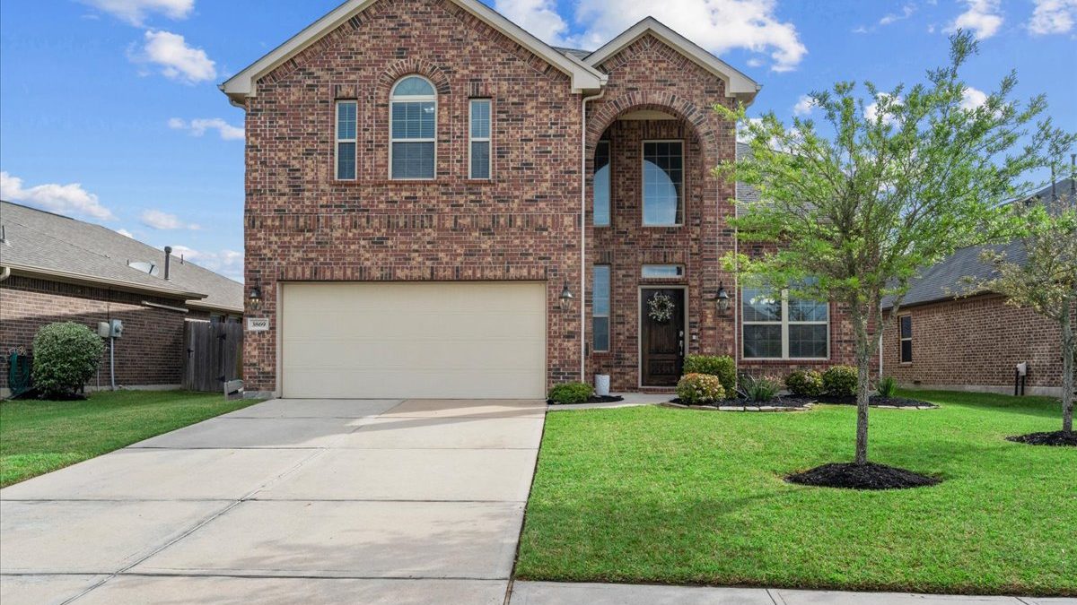 Falls at Imperial Oaks Homes for Sale Spring Texas.