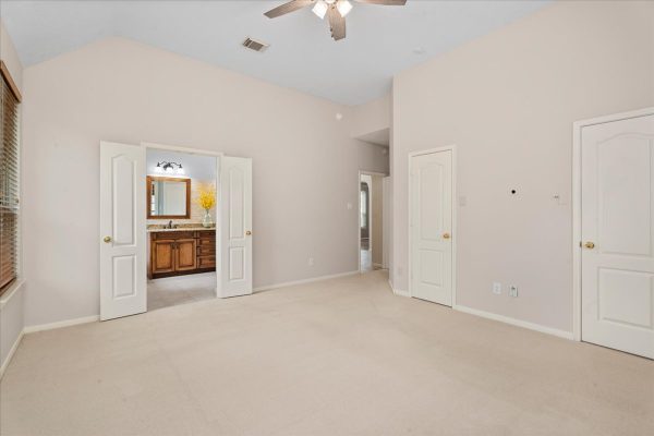 Spring Texas homes for sale. (4) 19703 Holly Walk - Devonshire Woods Spring Texas