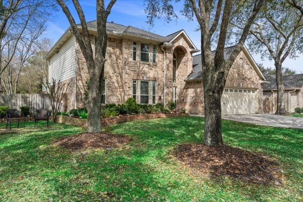 spring texas homes for sale -Devonshire Woods 19703 Holly Walk - Devonshire Woods Spring Texas