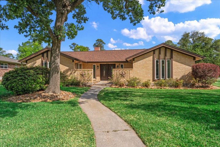 One-story homes for sale with a large lot and a three-car garage in Spring, Texas