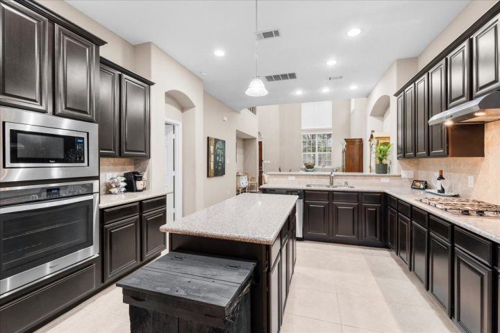9107 Solvista Pass Lane, Houston, TX 77070