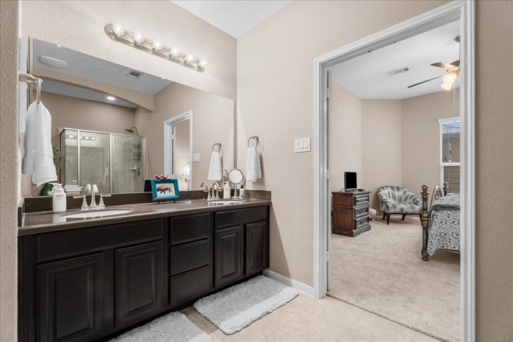 9107 Solvista Pass Lane, Houston, TX 77070