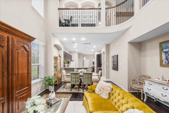 9107 Solvista Pass Lane, Houston, TX 77070