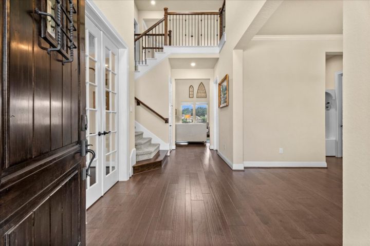 Spring, Texas Homes for Sale 77389 (67) homes in gated community with Lake Views Spring, Texas 77389