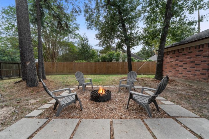 503 Alley Ct - Devonshire Woods - Spring Texas homes 77388