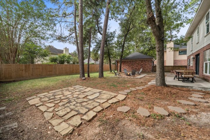 503 Alley Ct - Devonshire Woods - Spring Texas homes 77388