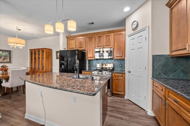 spring texas homes for sale - 77386 (42) homes for sale in gated communities in spring texas
